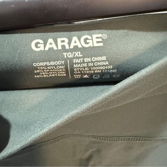 Garage forest green biker shorts women's size XL - Picture 5 of 5